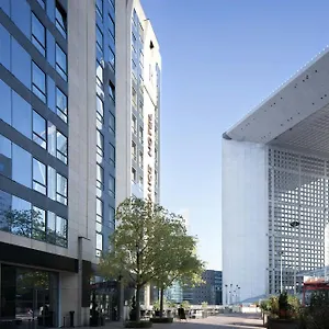 Hotel Renaissance Paris La Defense, Puteaux