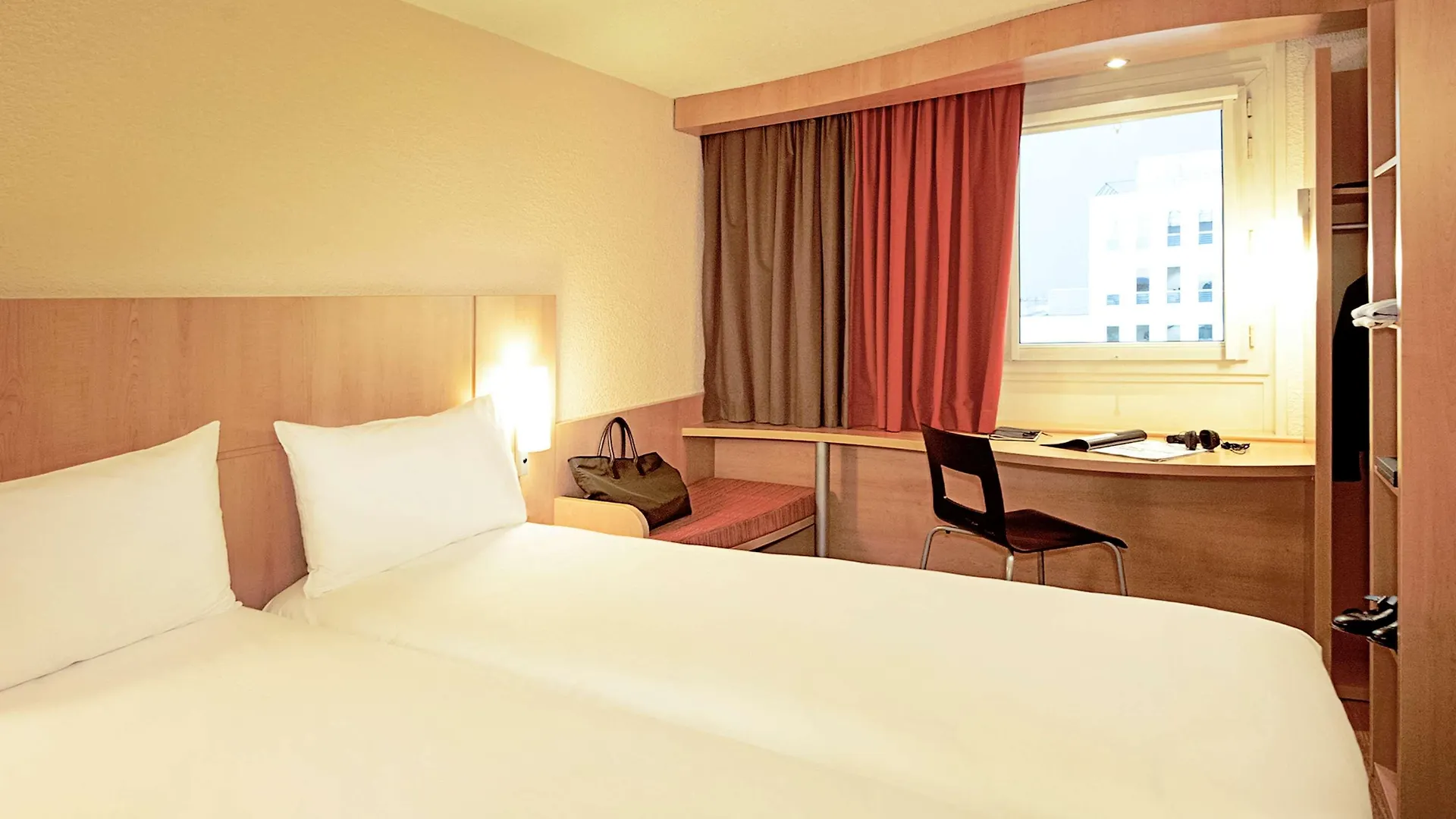B&B Hotel Paris Nord 2 Cdg Aeroport Roissy-en-France 3*,  Frankrig